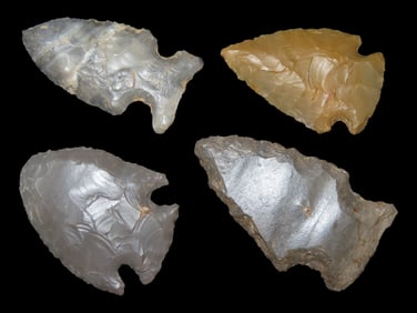 Group of 4 Extremely Nice Midwestern Arrowheads, Ex Clarence Blair Collection