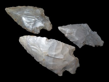 Lot of 3 Southern Illinois Arrowheads, Ex Clarence Blair Collection