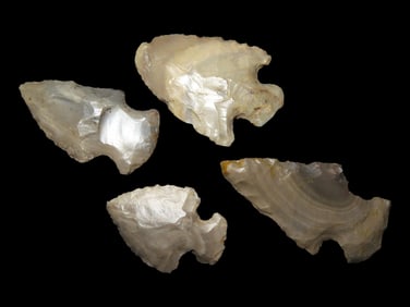 Lot of 4 Southern Illinois Arrowheads, Ex Clarence Blair Collection