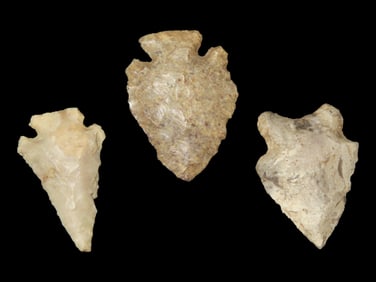 Grouping of 3 Northern Missouri Arrowheads