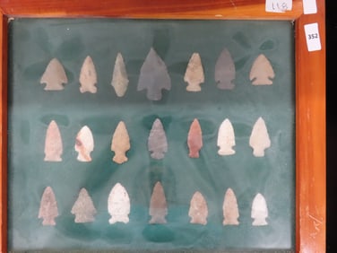 13' x 11' Frame of Finely Made of Arrowhead/Atlatl Points, IL/MO Area