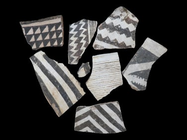 Grouping of 7 pieces of Pottery Shards