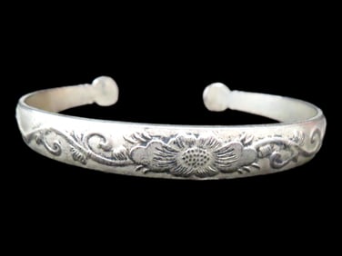 Silver Toned Bangle with Floral Design