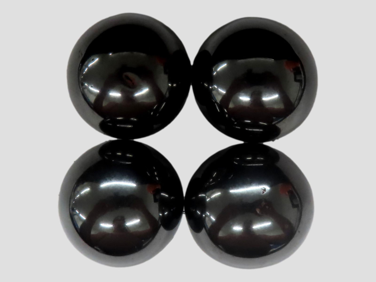 4 Magnetic Hematite Stress Relief Balls (1 of 3)