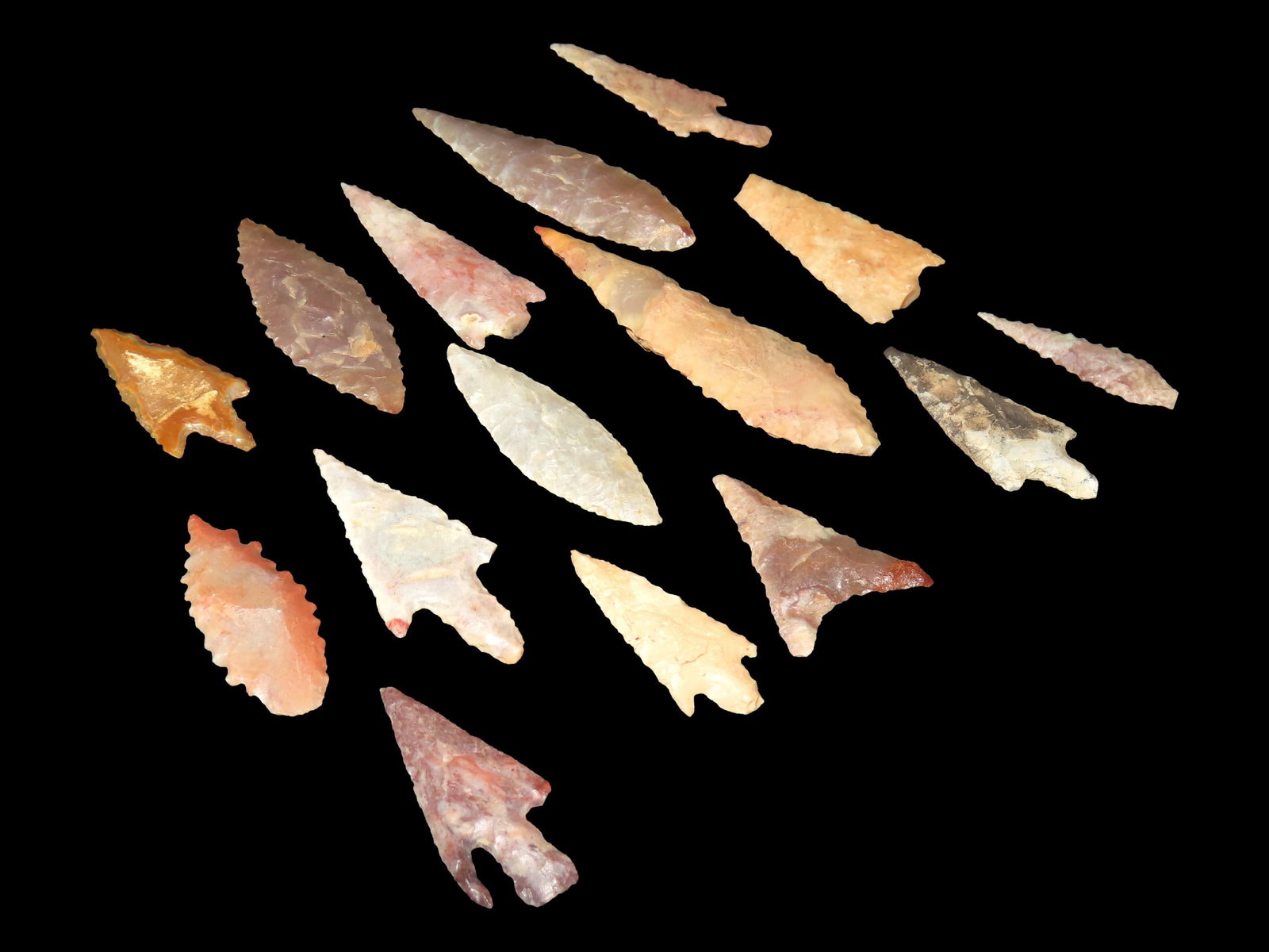 15 Arrowheads, Saharan Neolithic Sahara Desert, 4000-6000 Years BP (1 of 4)