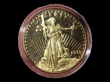 **COPY** 1933 Gold-plated Walking Liberty Half Dollar