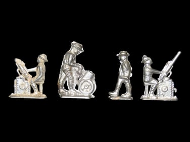 Group of 4 Lead Army Men