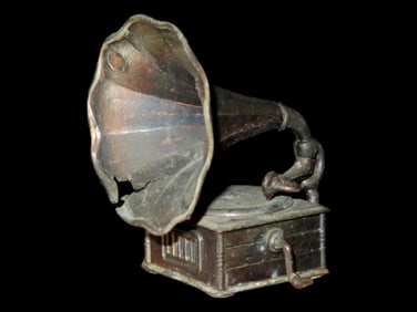Durham Industries American Greeting Gramophone Metal Miniatue Phonograph Dollhouse