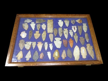 12" X 18" Oak Frame of Collection of Nice Pts., From Midwest