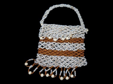 4" x 4" Beaded Purse, 1920 Beadwork, Nice Design