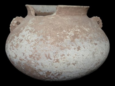 5" X 6 1/2" Southwest Pot, No restoration but has chipped rim