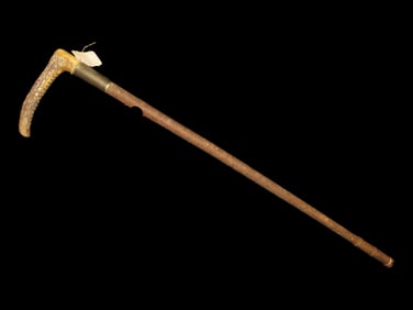 Riding Quirt, Antler handle, 23" Long