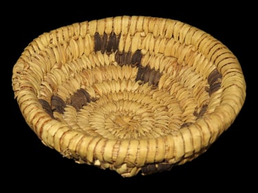 4 1/2" African Basket
