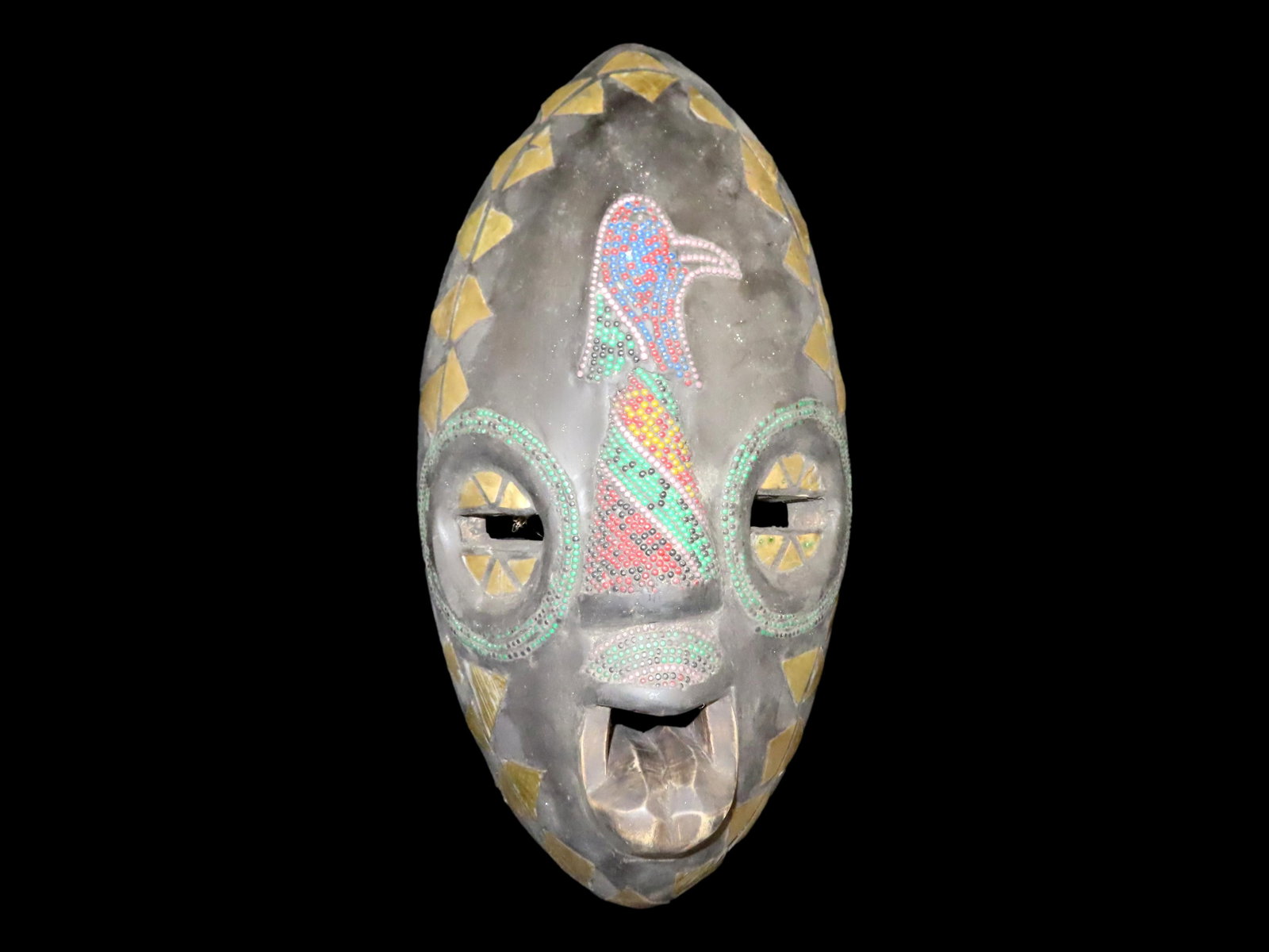 14 3/4" Cameroon Wooden Mask: 14 3/4" Cameroon Wooden Mask