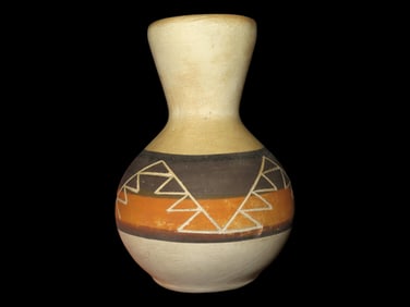 4 1/4" Sioux Wedding Vase