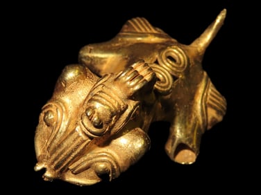 2" Pre-Columbian Tairona Tumbaga Dog Effigy Pendant