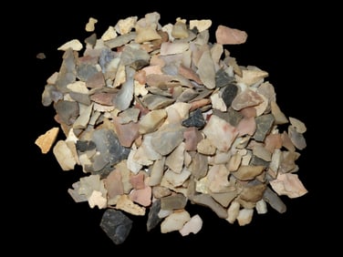 Lot of approx. 250 Broken & Common Bird Pts, Novaculite, found in Arkansas, Great Study Pieces