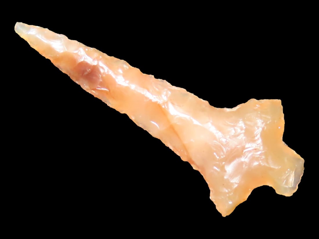 1 3/8" Agate Gem Point found in Oregon, Great Color, Translucent, Finely Made (1 of 7)