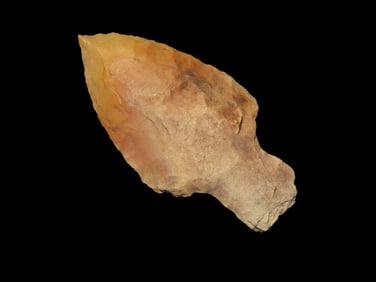 2 1/4" Table Rock, found in Wabash Co., Illinois by Russell Flener