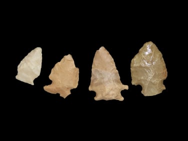 Group of 4 Arrowheads