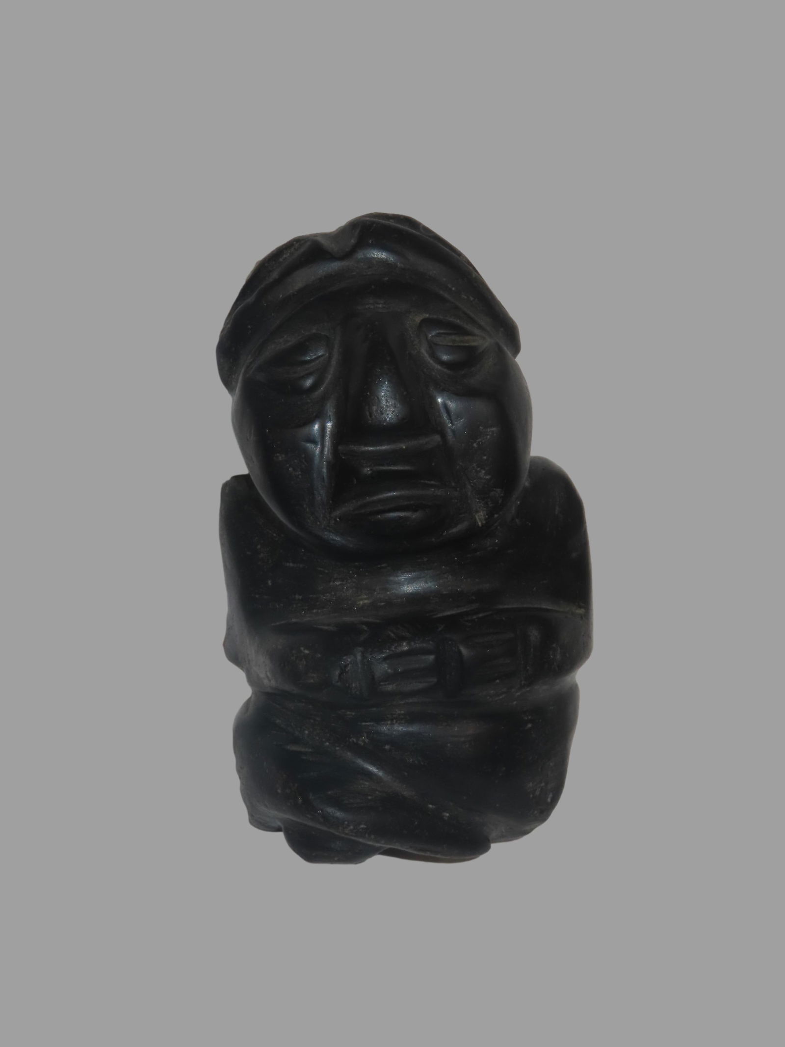 3" Pre-Columbian Mezcala Human Effigy Hand Carved Obsidian Figure/Talisman, Ex Brett McPherson: 3" Pre-Columbian Mezcala Human Effigy Hand Carved Obsidian Figure/Talisman, Ex Brett McPherson Collections