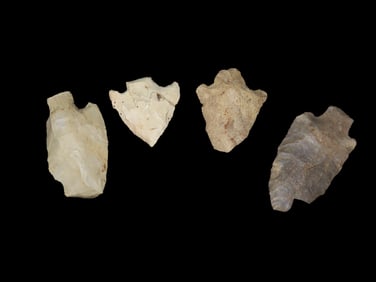 Group of 4 Arrowheads