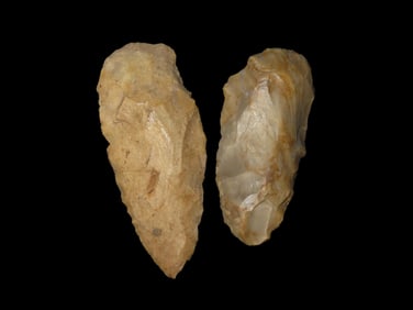 Group of 2 Arrowheads