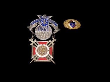 Set of 2 Knights of Columbus Pins