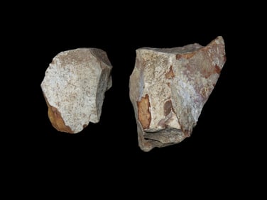 Lot of 2 Flint Flakes