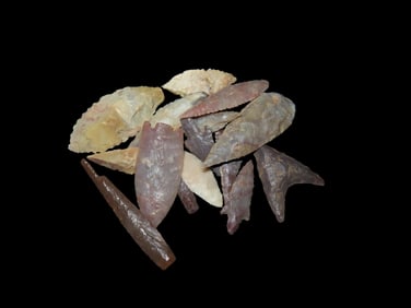 Saharan Neolithic Sahara Desert 4000-6000 Years BP 15 arrowheads
