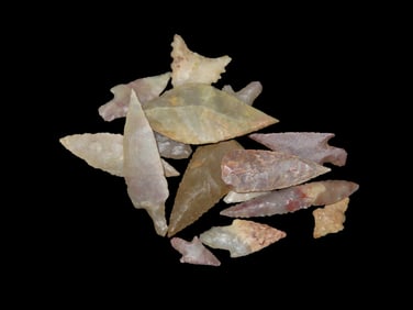 Saharan Neolithic Sahara Desert 4000-6000 Years BP 15 arrowheads