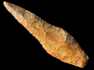 4 7/8” Outstanding G-10 Harahey found in Humphreys County Tennessee. Davis paper from 2009.