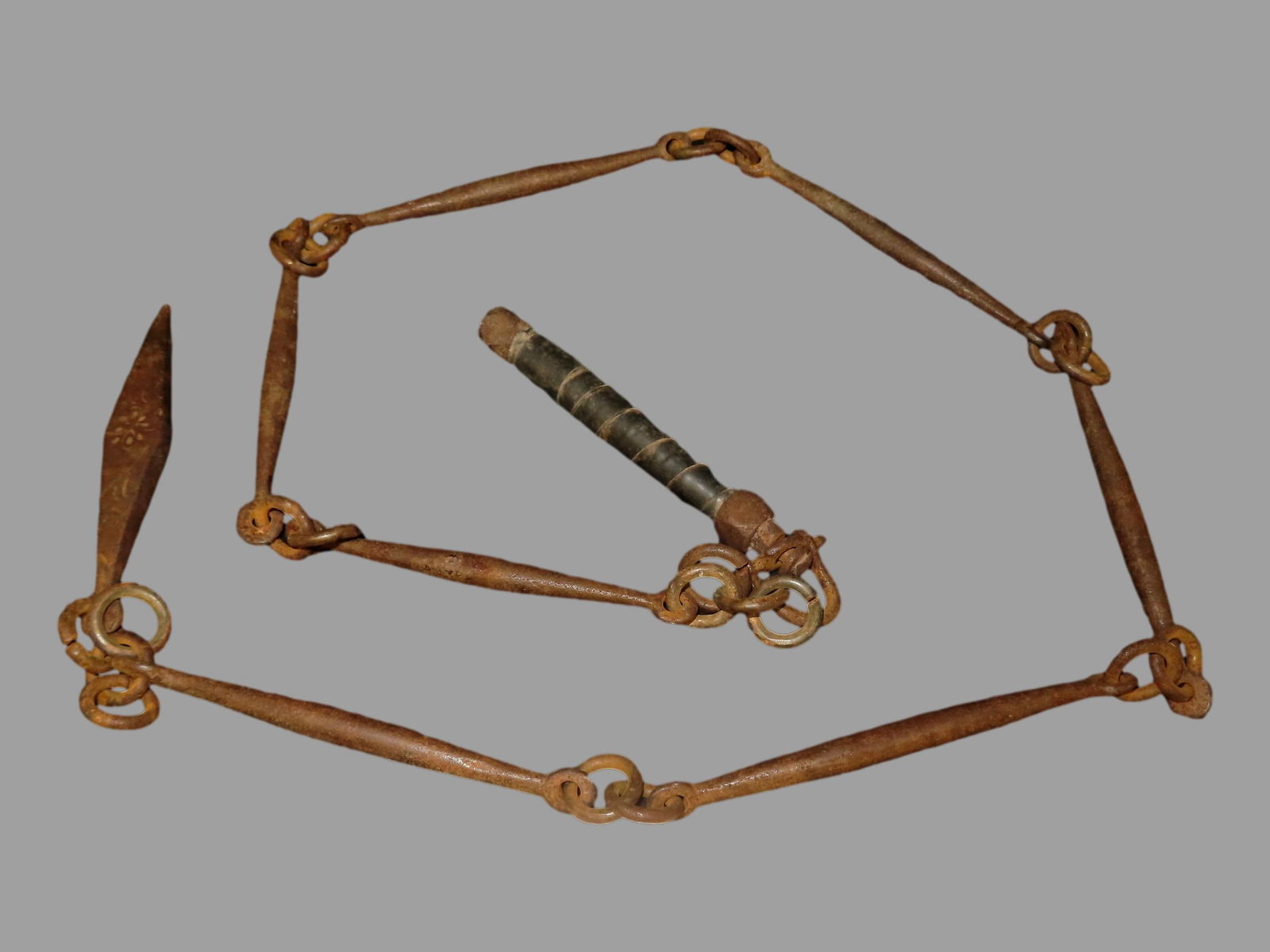 Amazing Chinese Whip, Chinese Fighting Chain, Flail, Linked Bars, Mace Weapon (1 of 11)