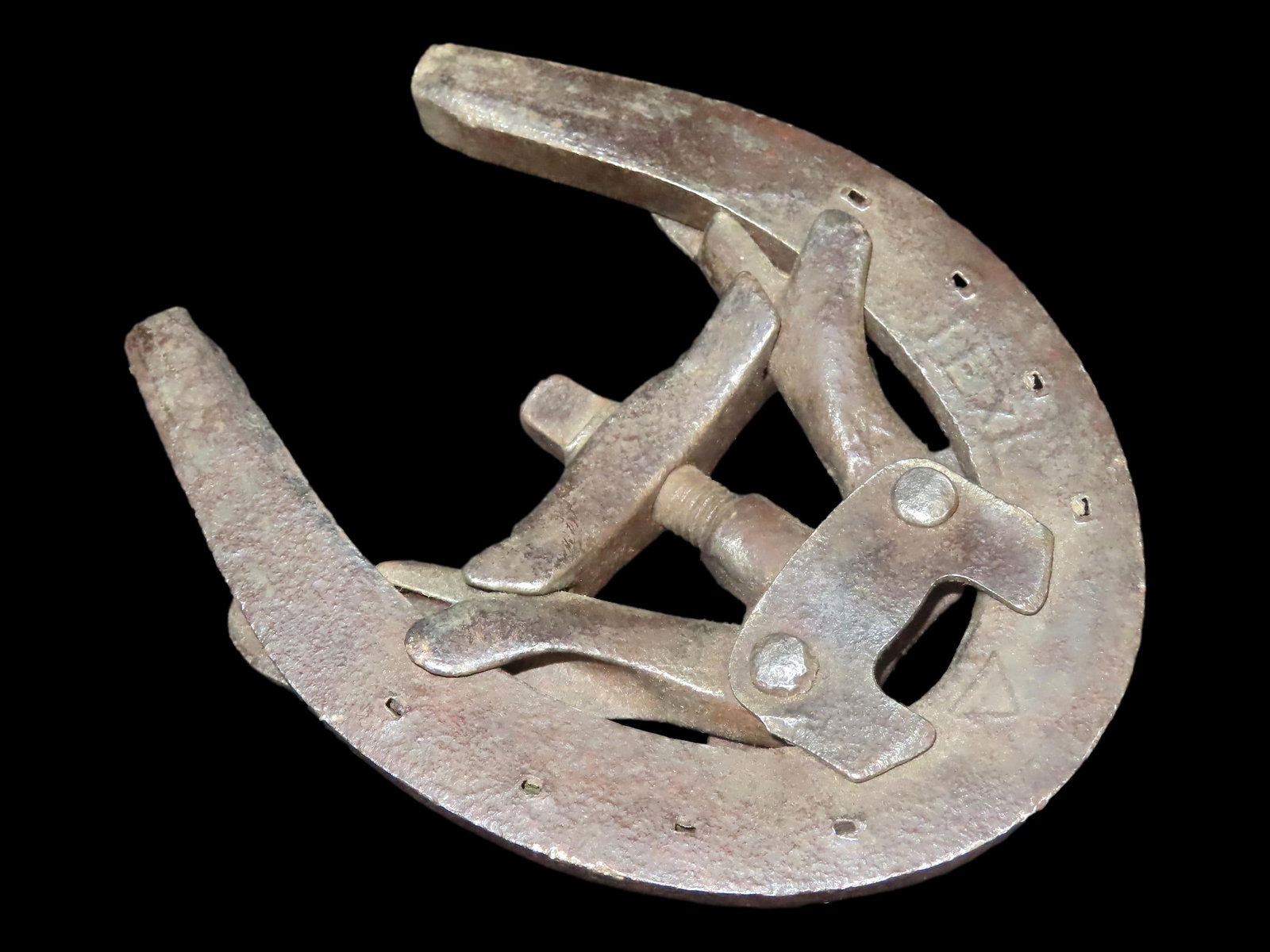 Horse Shoe with Removable Ice Cleat- Rare and Hard to Find: Horse Shoe with Removable Ice Cleat- Rare and Hard to Find