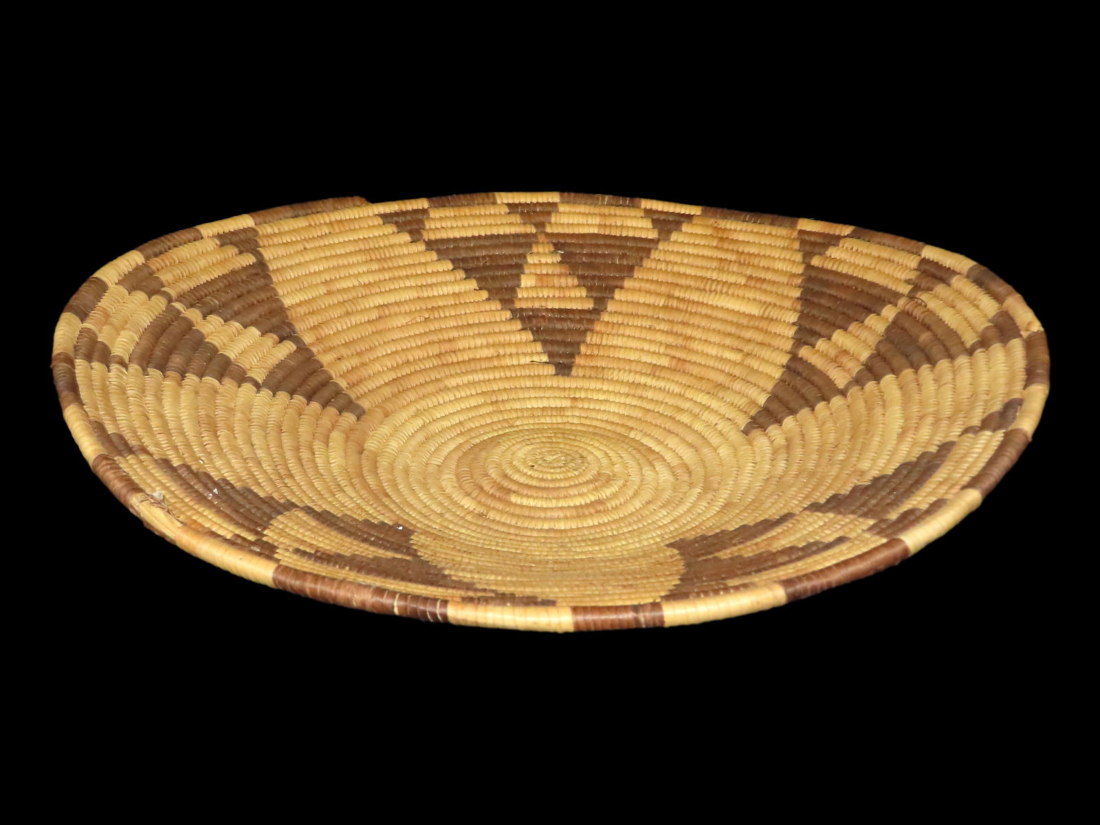 16" Native American Basket: 16" Native American Basket