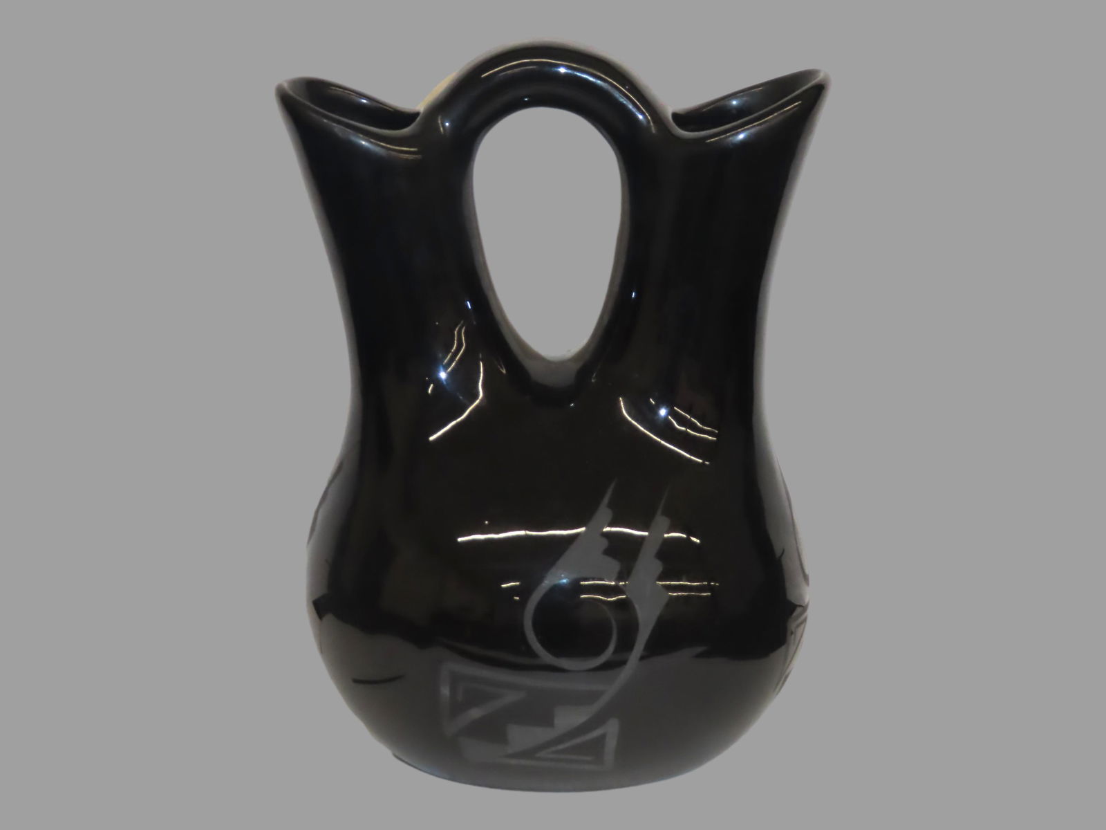 7 3/4" x 5 3/4" Native American Black on Black Vintage  Wedding Vase, signed (1 of 7)