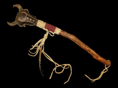 15 1/4" Buffalo Effigy Ceremonial Sioux Dance Rattle