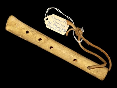 5 7/8" Bone Flute -Col. Vietzen, Indian Ridge Museum