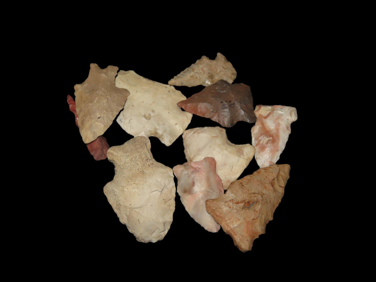 Lot of Nicer Quality Birdpoints and Arrowheads: Lot of Nicer Quality Birdpoints and Arrowheads
