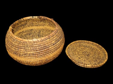 4" x 7 1/4" Antique Alaskan Yupik Coiled Beach Grass Basket