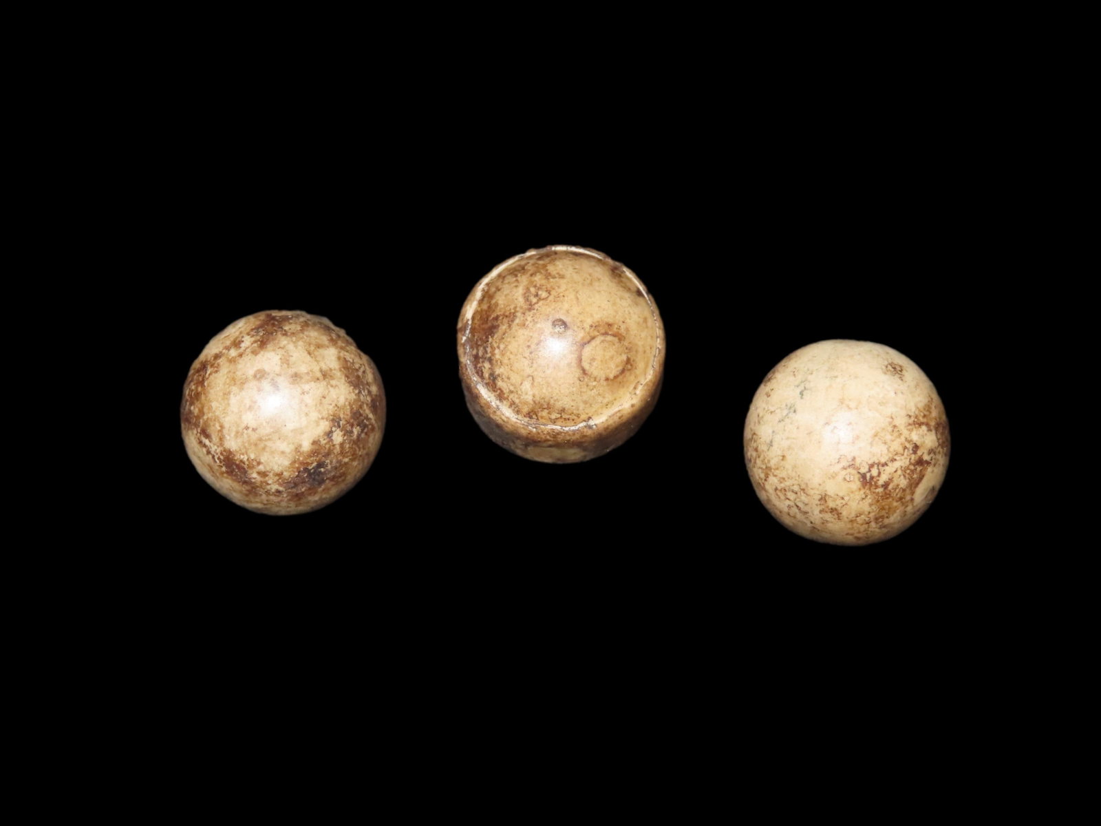 Group of 3 Antique Marbles: Group of 3 Antique Marbles