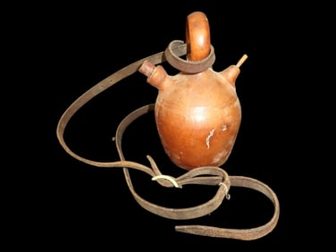 8 1/2" Colonial/Early American Leather Wrapped Canteen/Decanter/Water Bottle