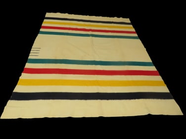 90.5" x 70" Unbranded Multi-color Hudson's Bay Point STYLE Blanket