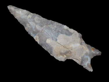 3 1/16" Colorful Pedernales, Uvalde Co Texas, Nice Classic Shape, Great Flaking & No Brainer Patina,