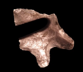 Highly Translucent Hanna found in Colorado, Heavily Ground Basal Edges, Great Flaking & Form. Indian