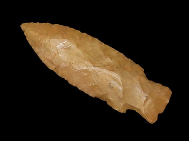 3 1/2" Hardin, Stewart County Tennessee, Ex Rocky Hall Collection. Nice well Flaked Example. Indian