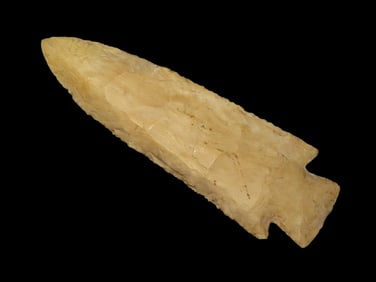 3 3/4" Hardin, Brown County Illinois *Minor Resto to Tip & 1 Ear* Finely Flaked Example with Steep