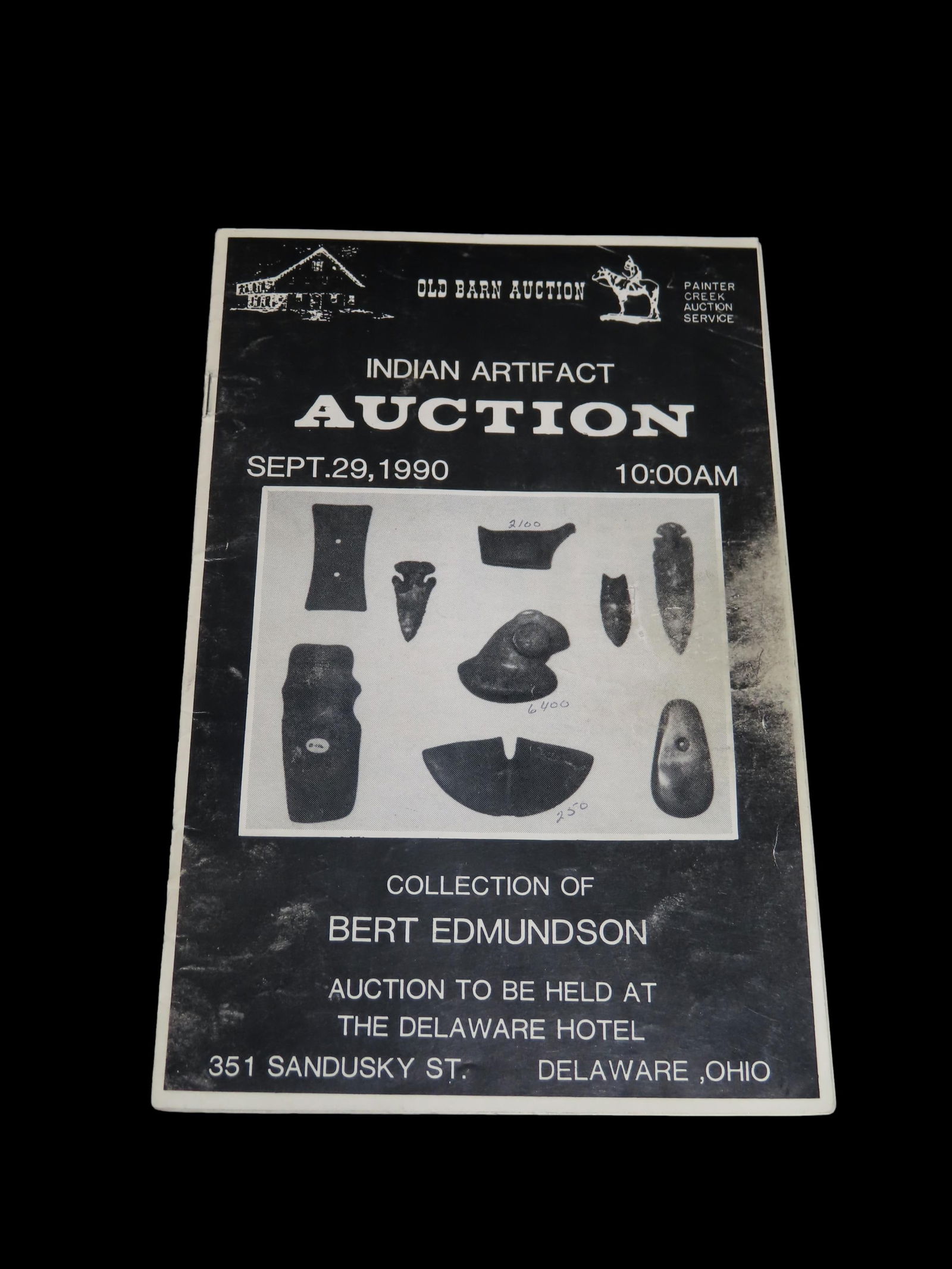 1990 Bert Edmundson Indian Artifact Collection Auction Catalog, Old Barn/Painter Creek Auction: 1990 Bert Edmundson Indian Artifact Collection Auction Catalog, Old Barn/Painter Creek Auction Service, Full of Pendants & Gorgets, Bannerstones, Axes, Pottery, Arrowheads, Pipes, Birdstones, ETC.