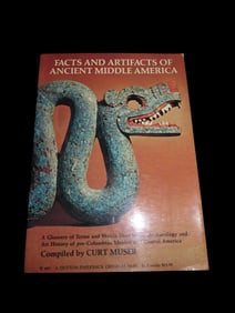 FACTS & ARTIFACTS OF ANCIENT MIDDLE AMERICA, 212 PAGES, LOTS OF INFO AND PICS OF ANCIENT PRE