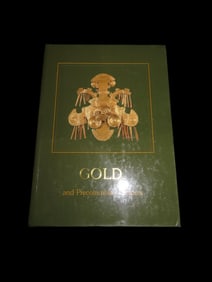 GOLD & PRE COLUMBIAN CULTURES, HARDBACK, 71 PAGES FULL OF PICS AND INFO ON THE GOLDEN RELICS & THE
